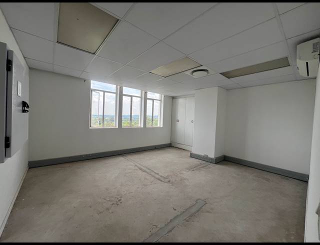 40M² OFFICE TO LET IN ILLOVO